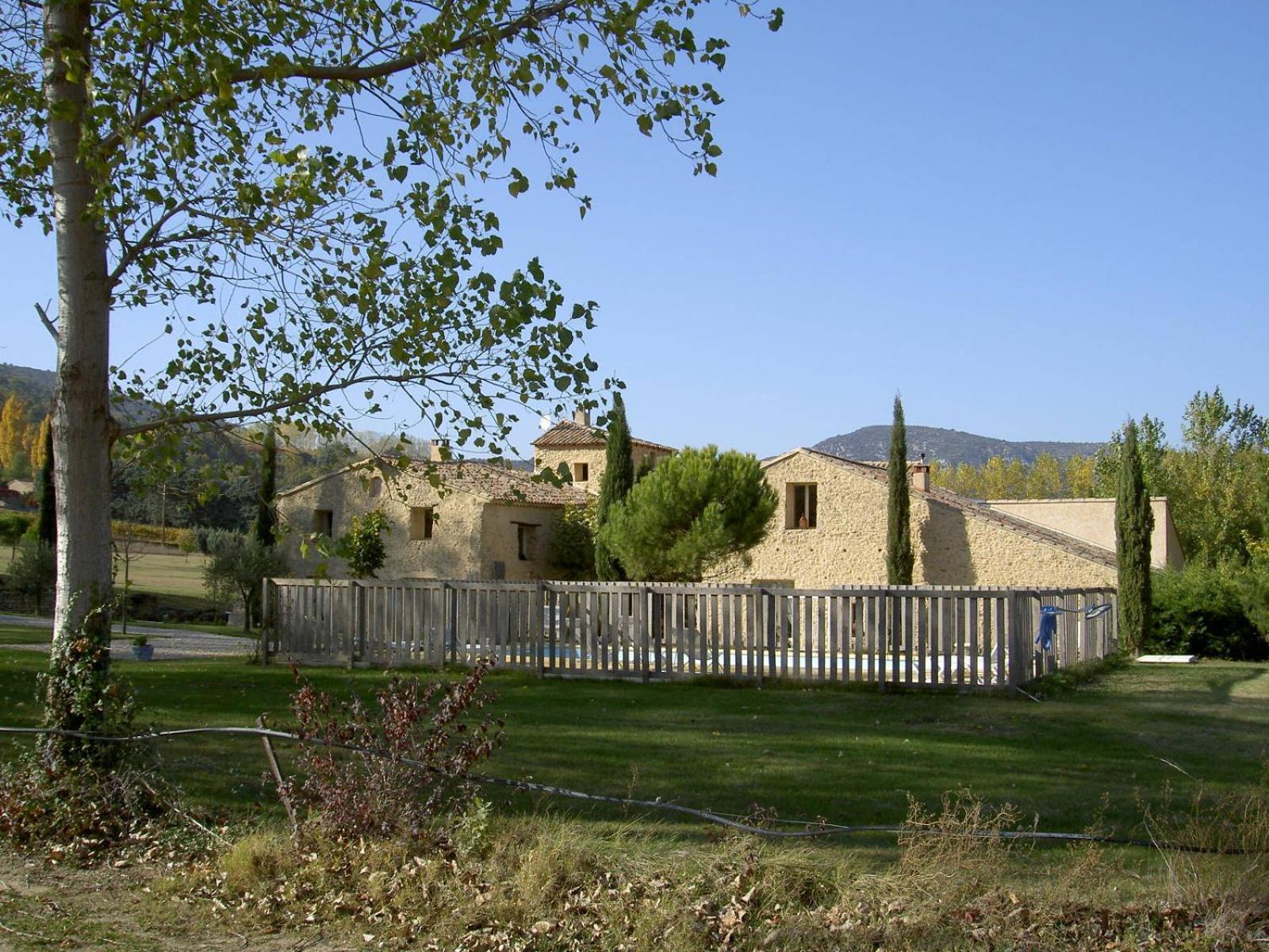 Gite Aux Tournesols Malaucène Exterior foto